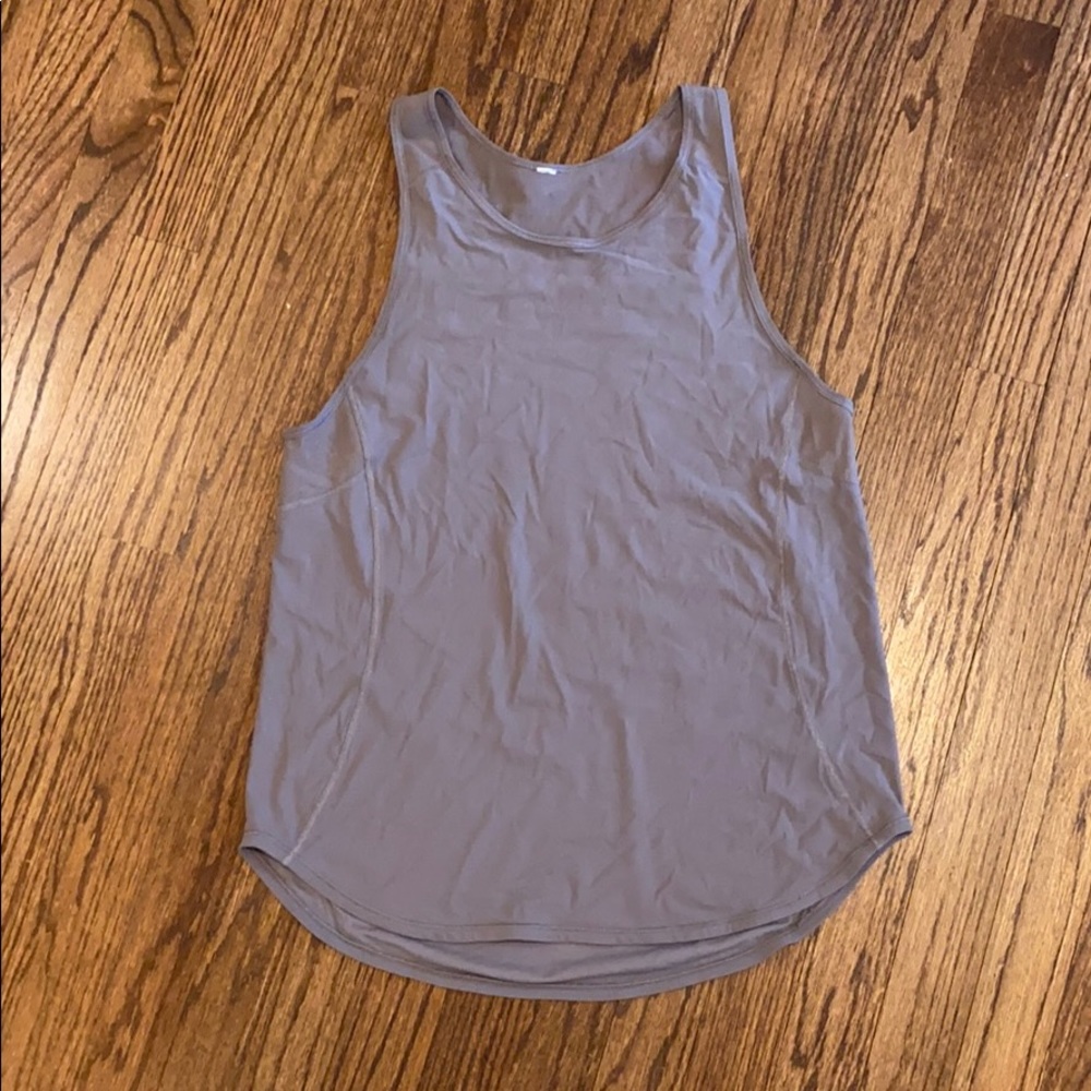 Lululemon tank